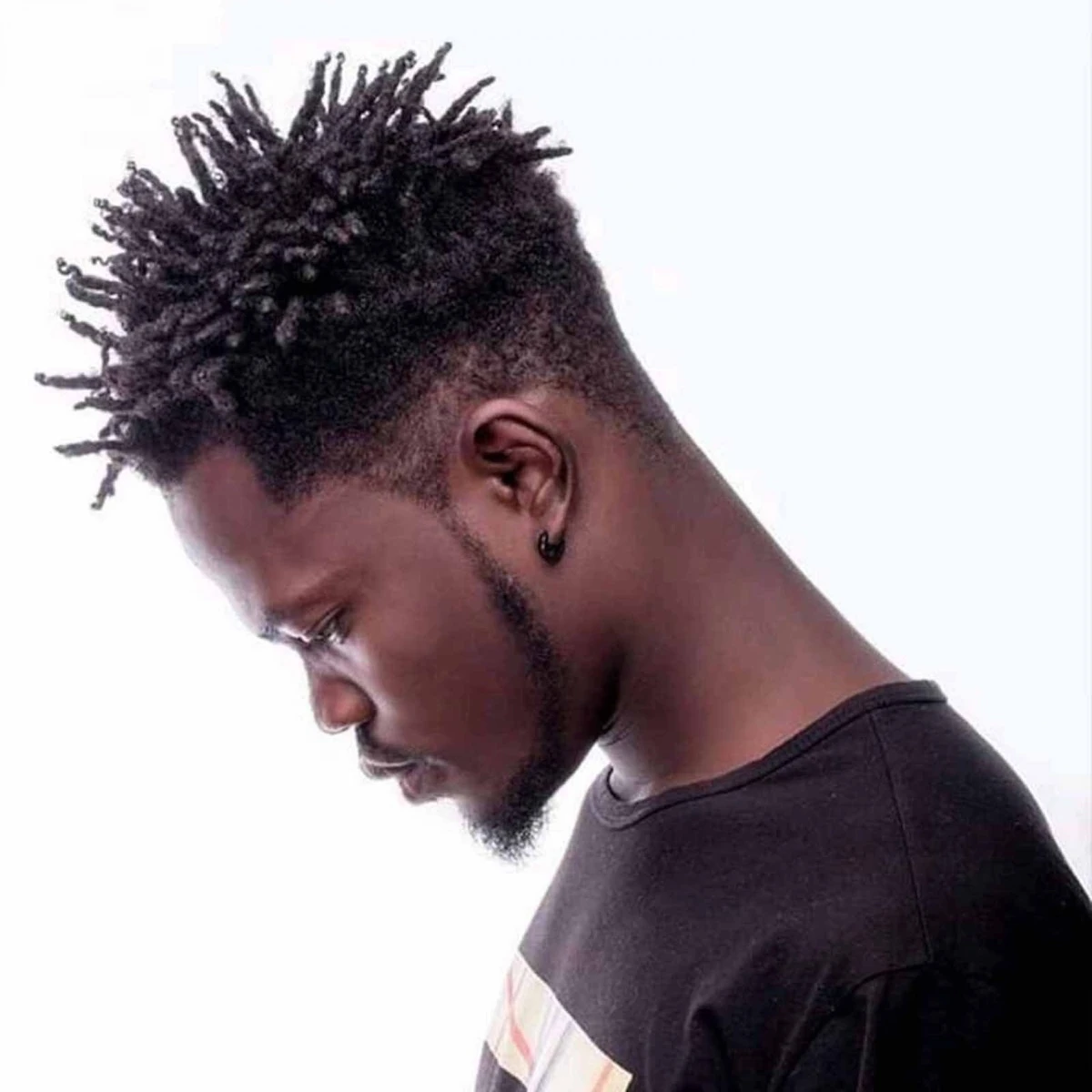 Afia Bruwaa Lyrics